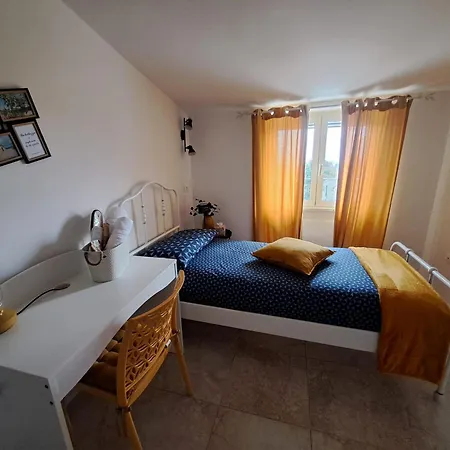 Casa La Giuggiola דירה *